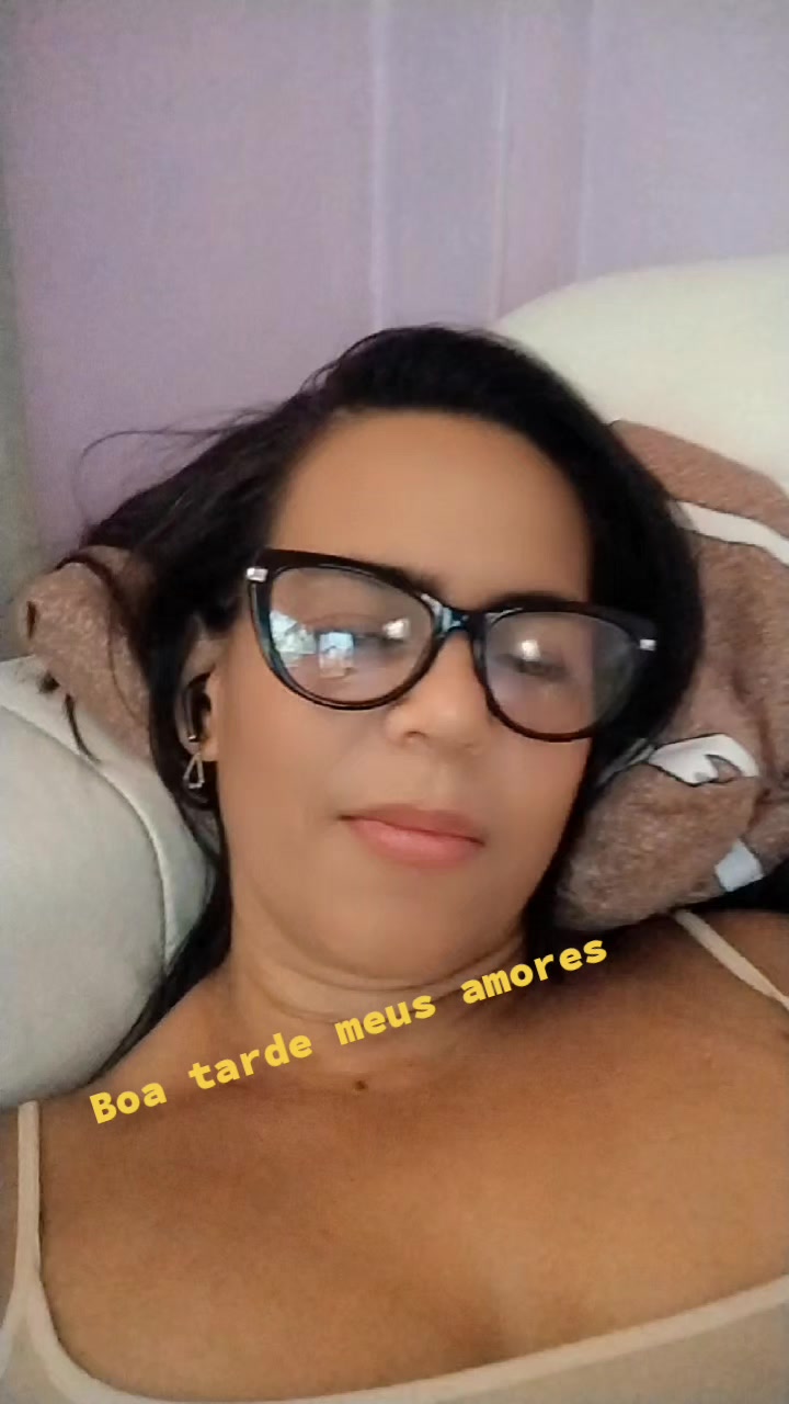 @Ver&ocirc;nica
