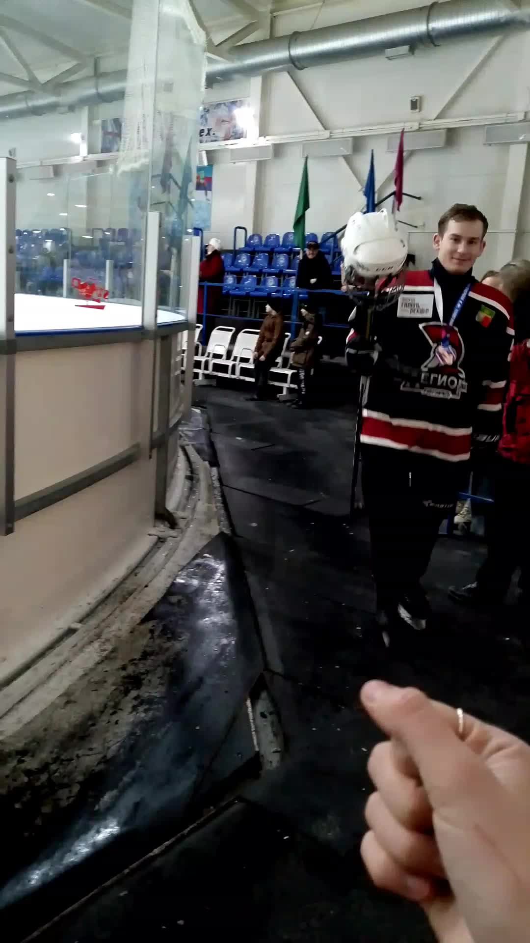 @Крис🇷🇺