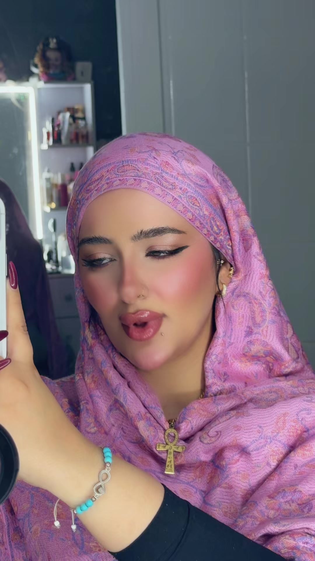 @AYAA