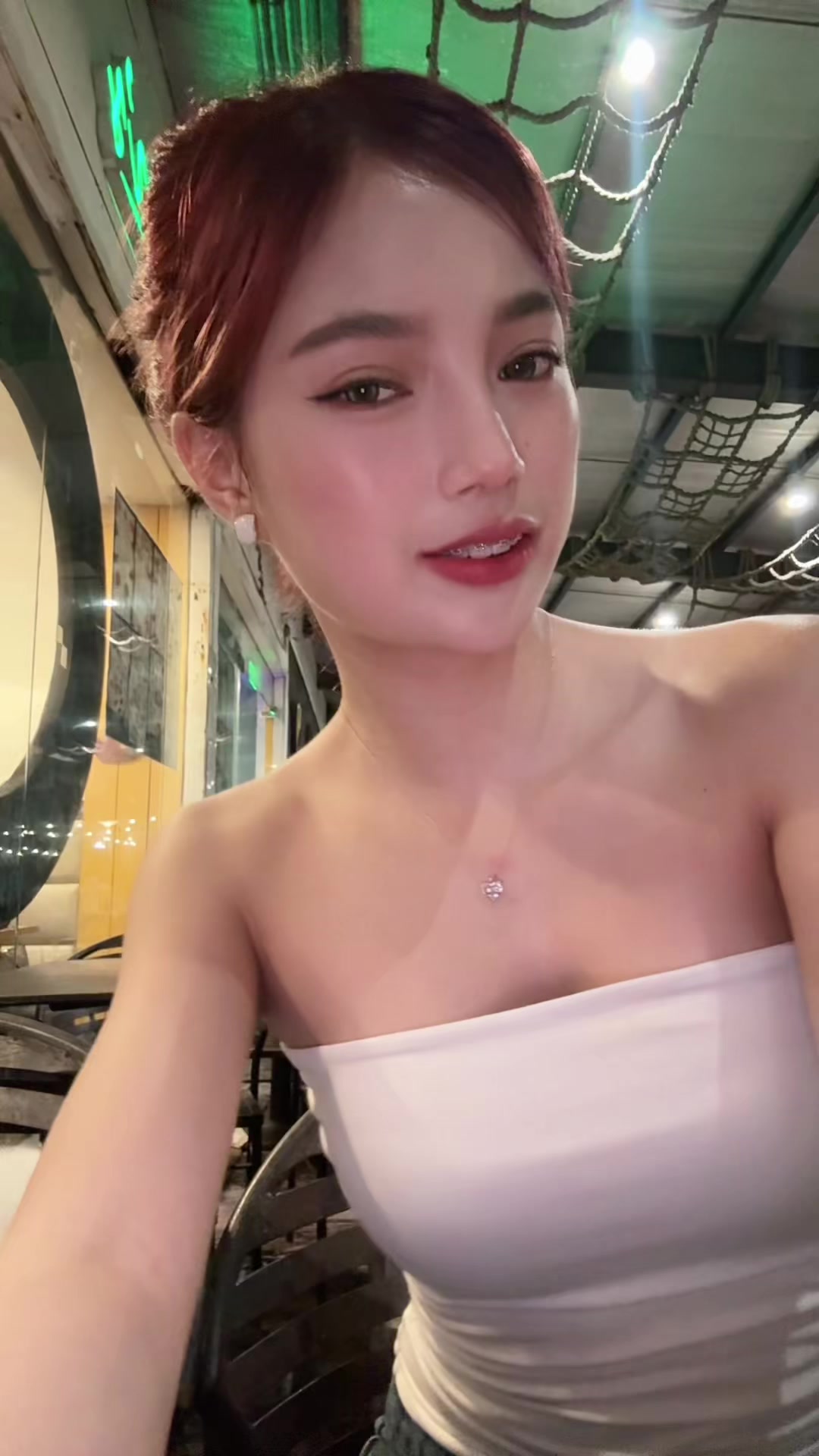 @Loushinna Lee