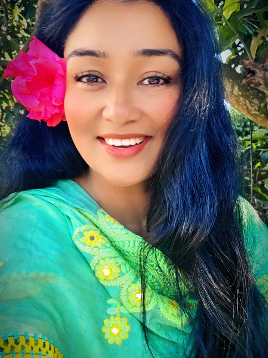 @Nokshi Konna❤️
