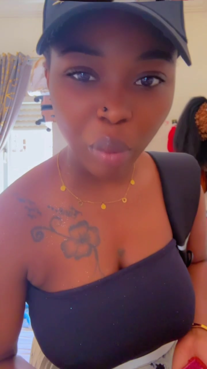 @karelle chou chou