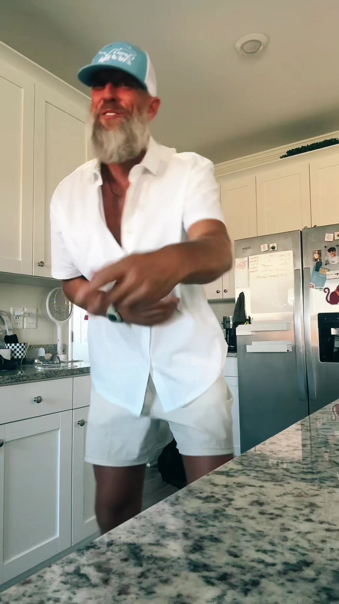 @bearded_bee