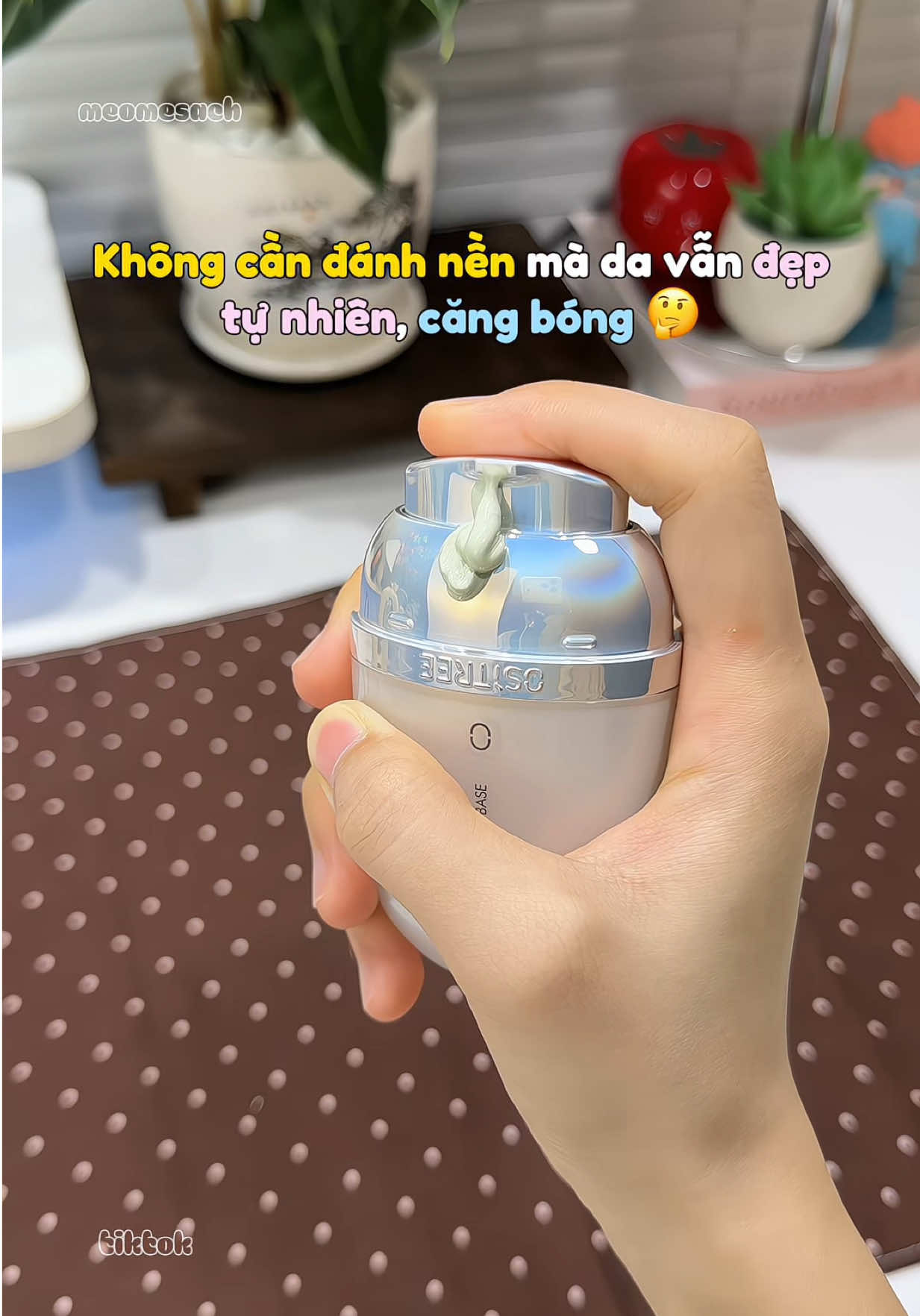 @Mèo Mê Sách
