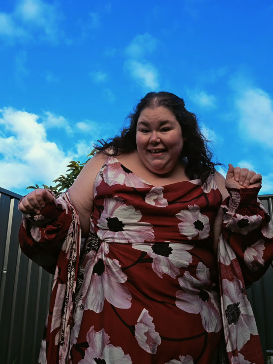@Dee | Ur Plus Size Bestie 💖✨️