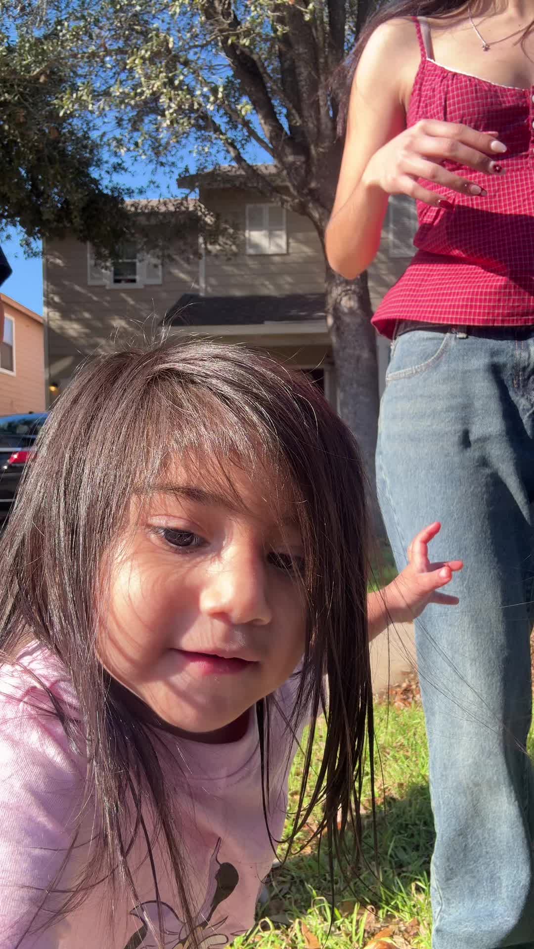 @:3