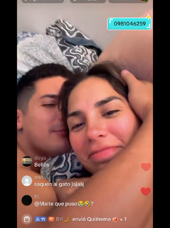@AniEli