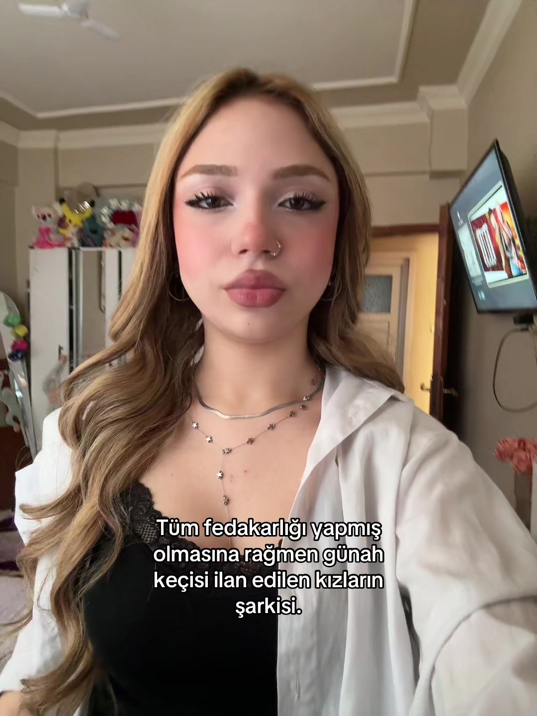 @𝑹𝒐𝒍𝒚𝒂𝒏𝒏