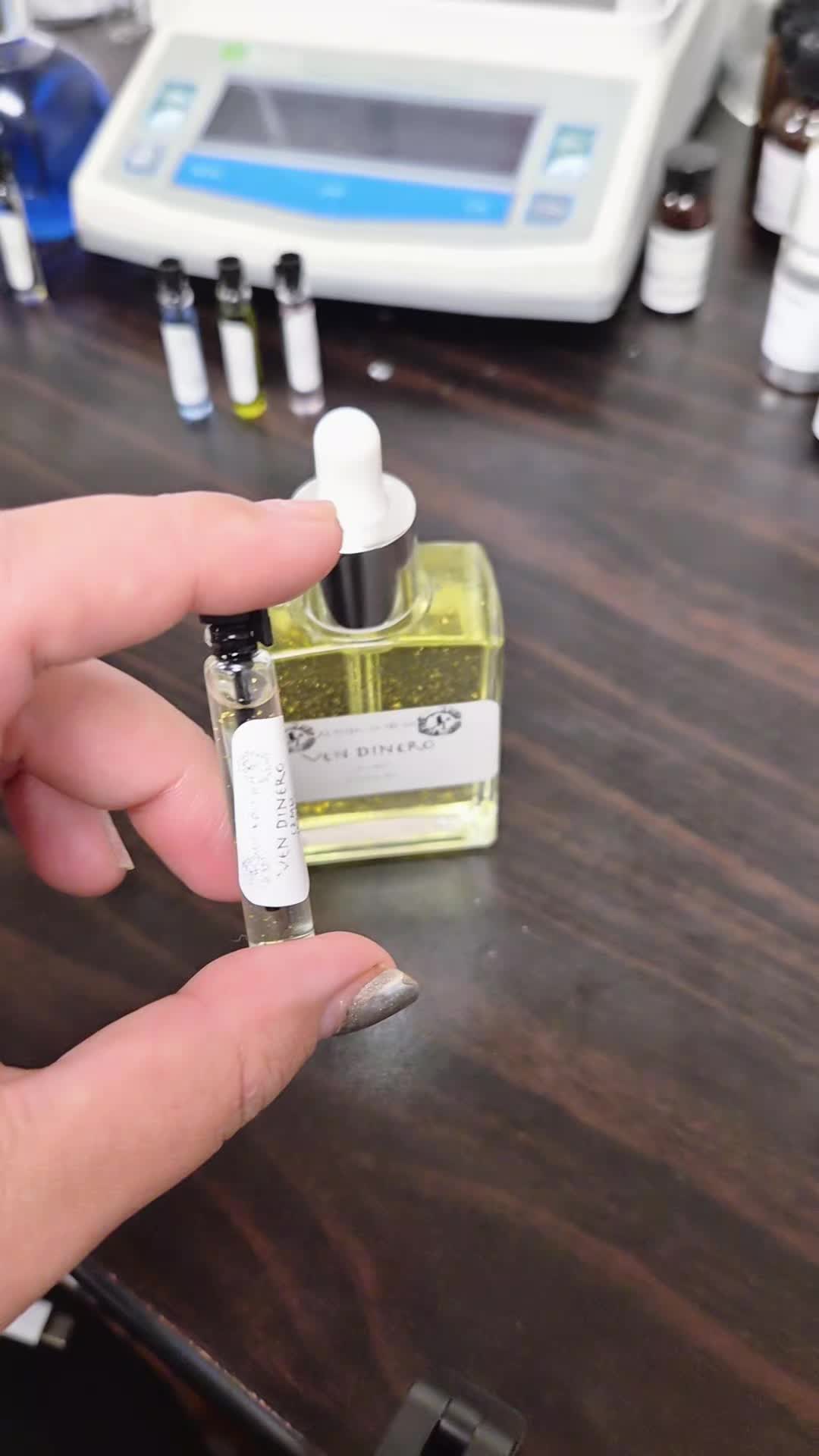 @Bruja Perfume Lab