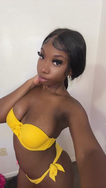 @zaniyah 🎀