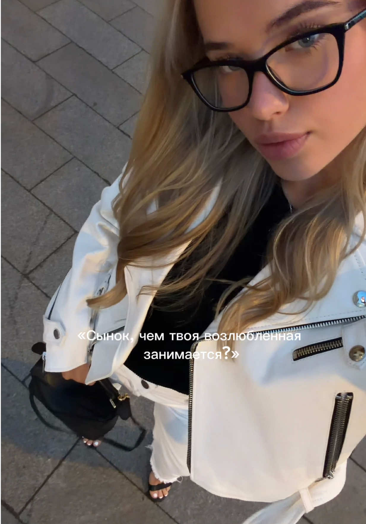@тгк: Анечка🎀🖤