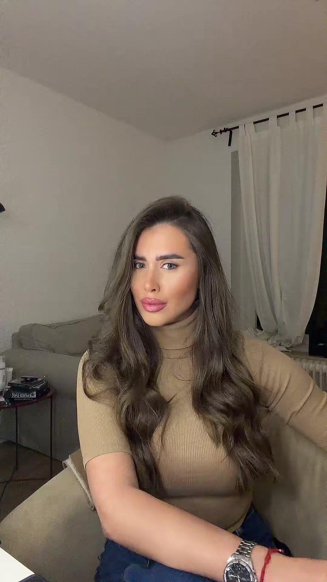 @Valerija