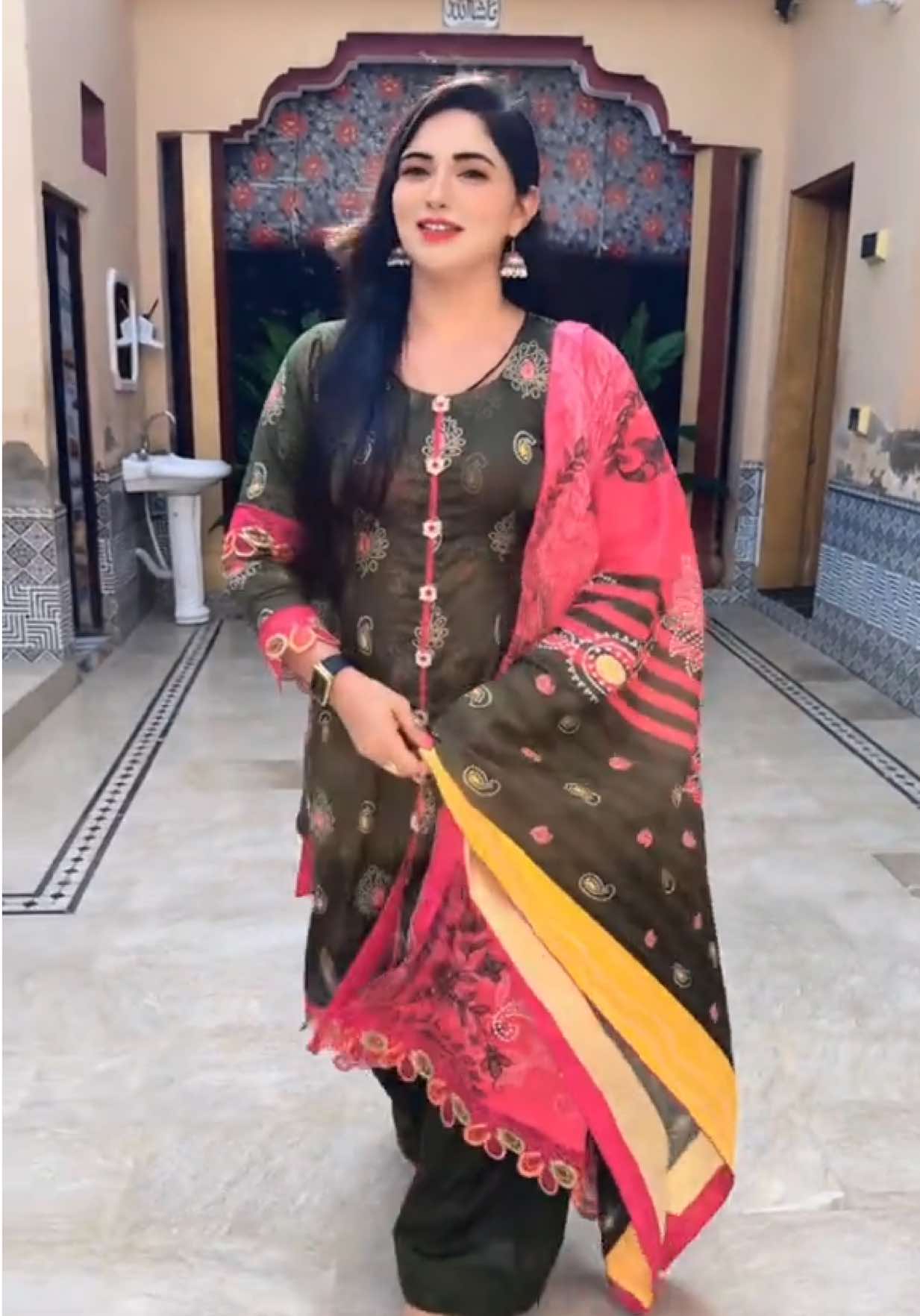 @RjMehwish_official