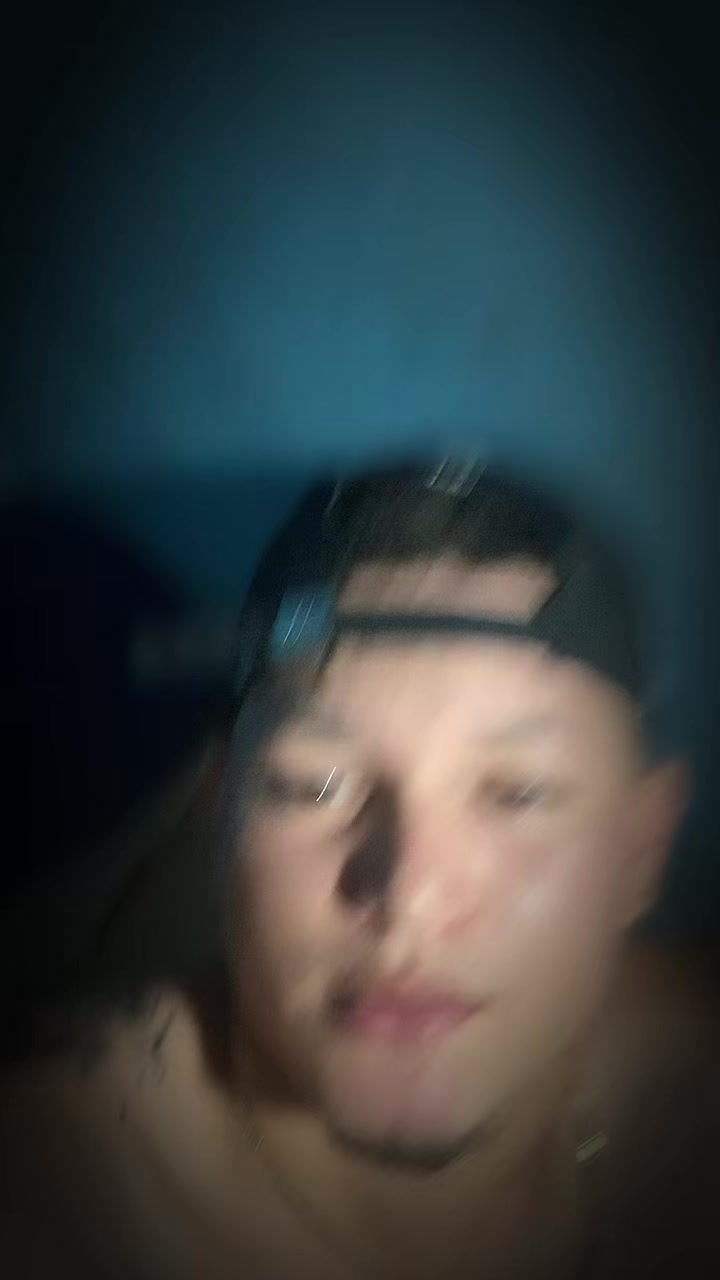 @Axel