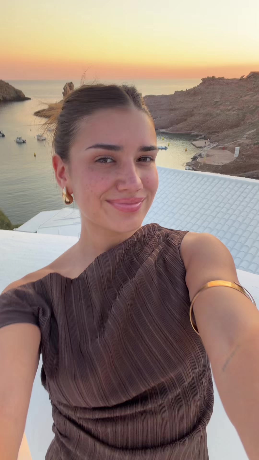 @Lola Tomaszeuski
