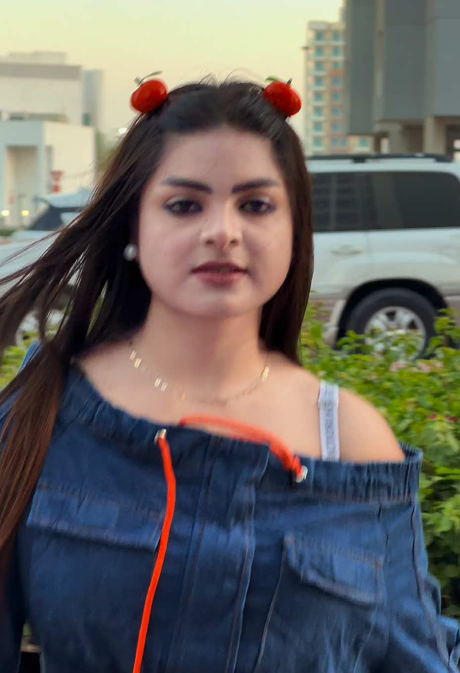 @chayaschu