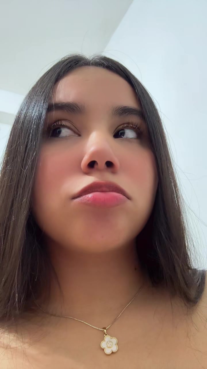 @Nella