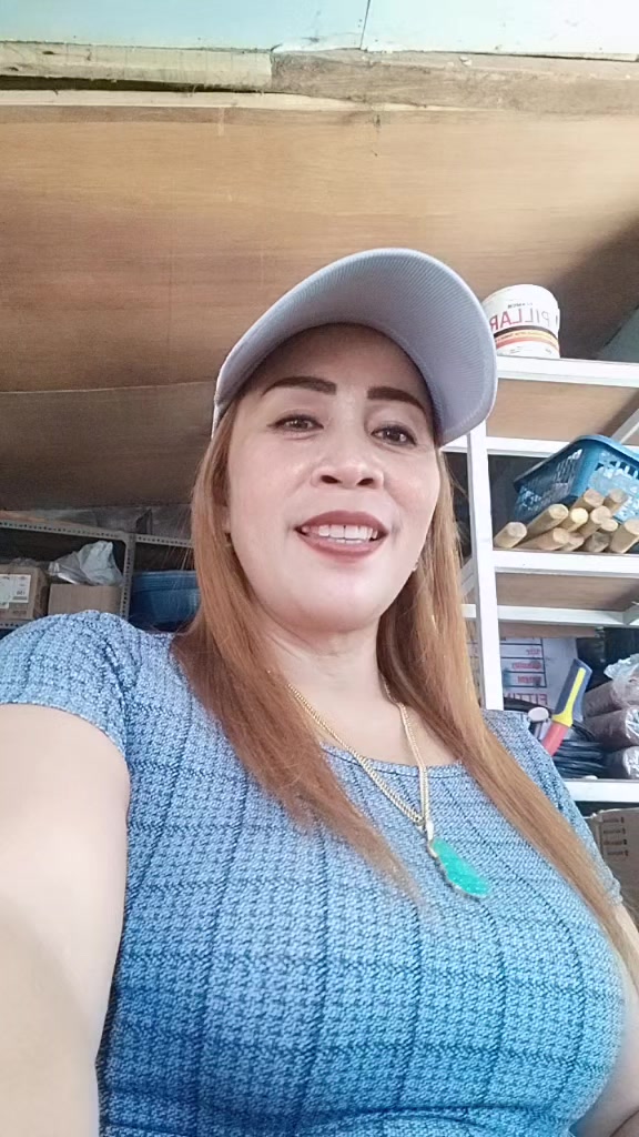 @putu_resika