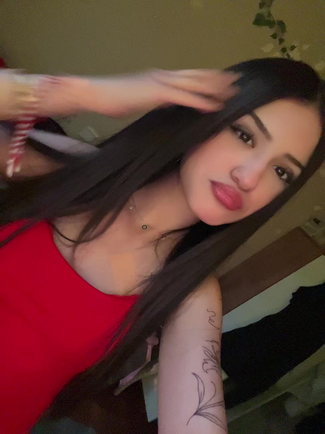 @𝑦𝑎𝑔𝑚𝑢𝑟