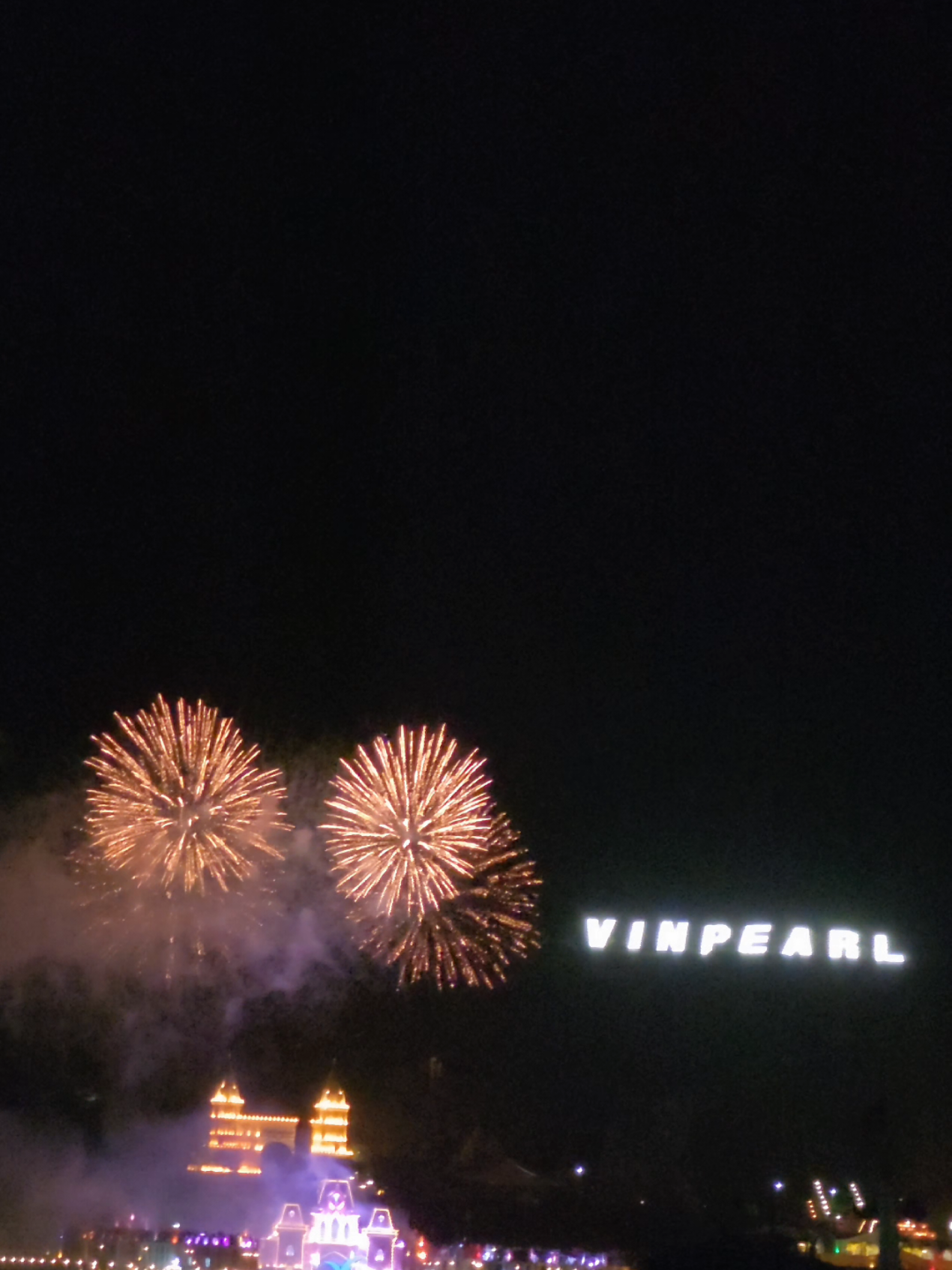 @Tin Võ ( Senia Nha Trang)