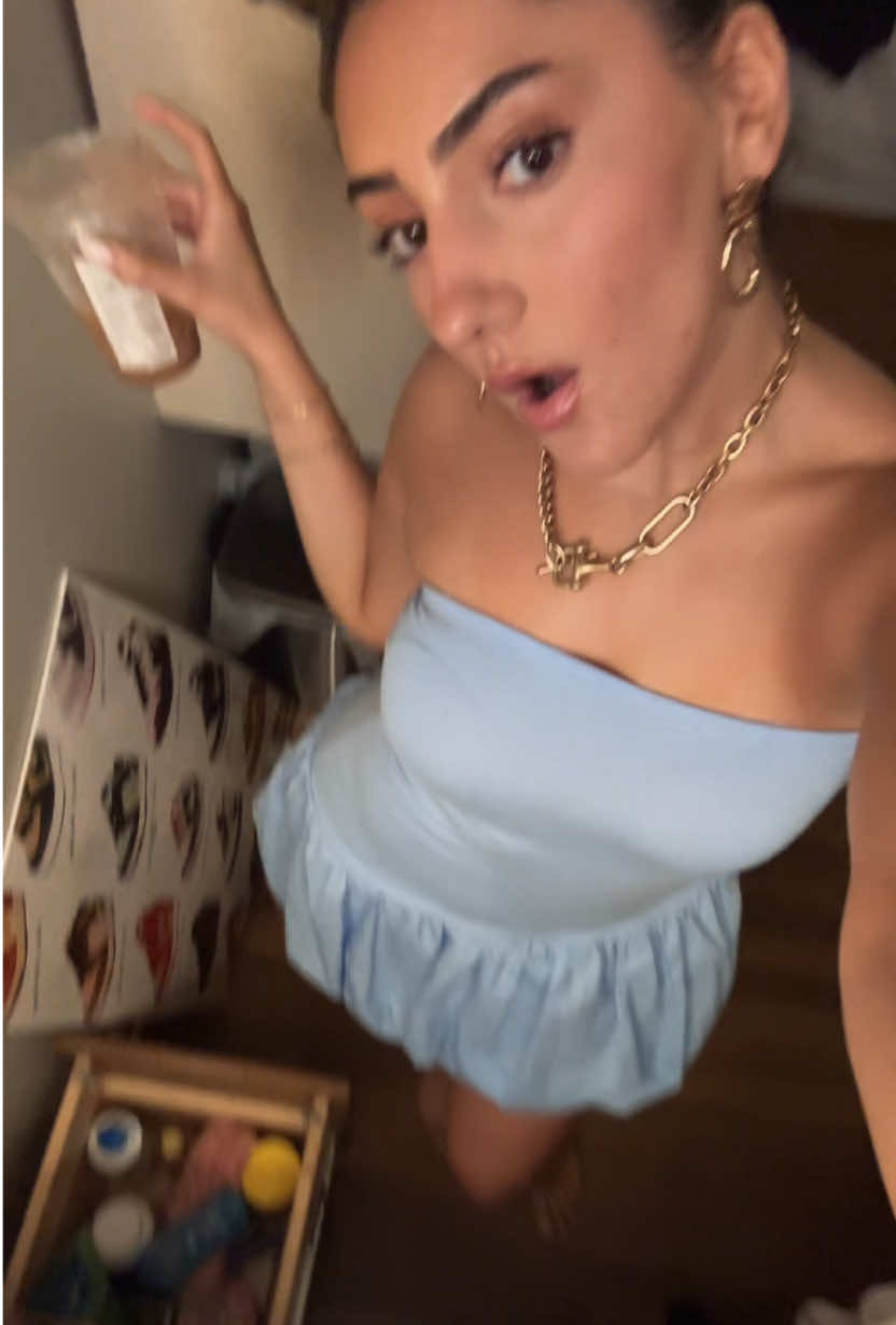 @mayanabbout