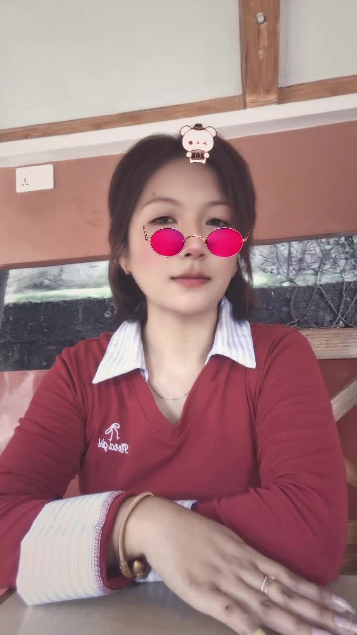 @LaKsH-me🤭🫶