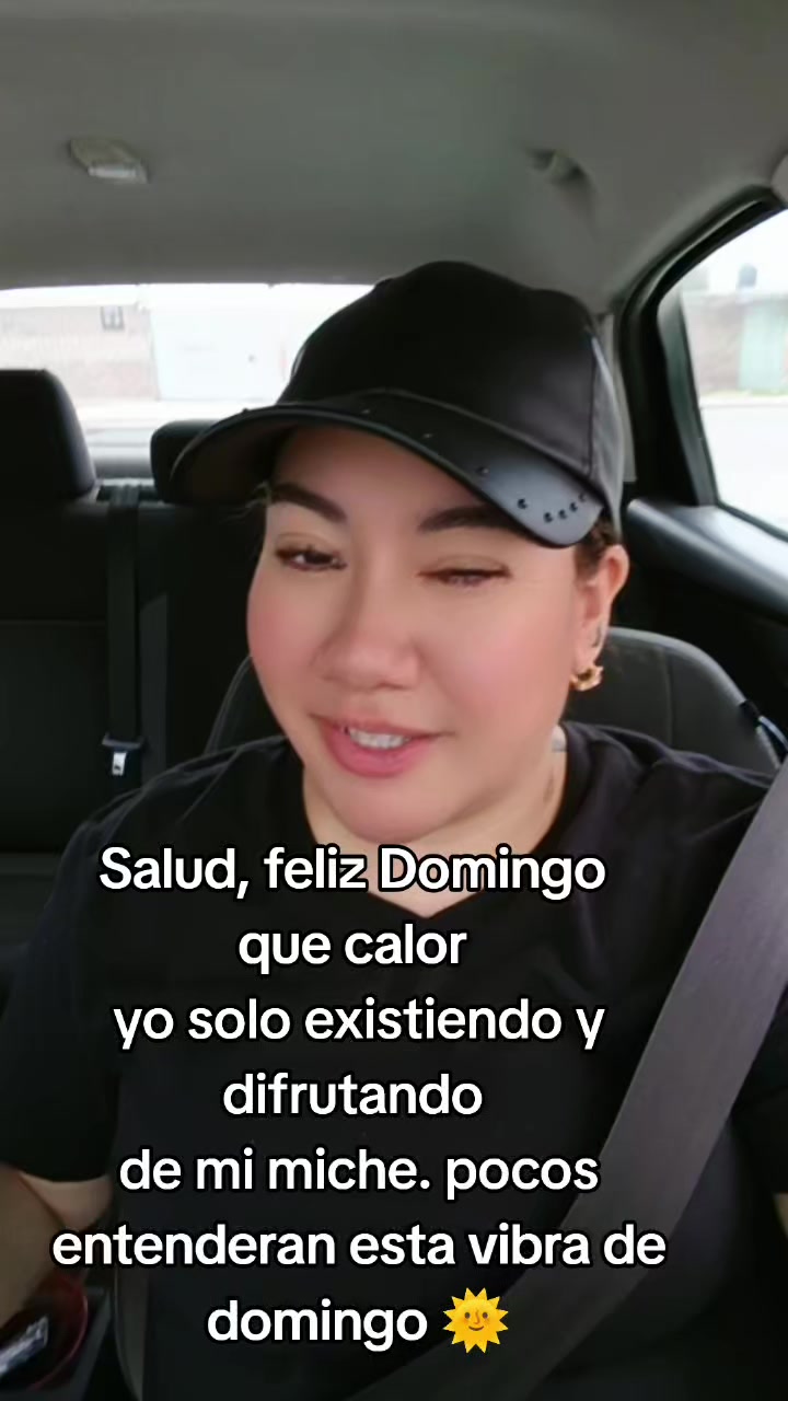 @Leya Ana Sámano