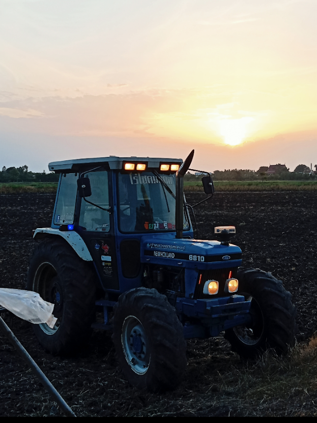 @ชัยณรงค์ FC:ford🚜💙🔊