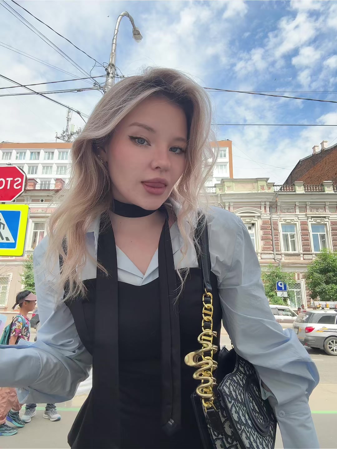 @๐๐.๐๐๐๐๐๐