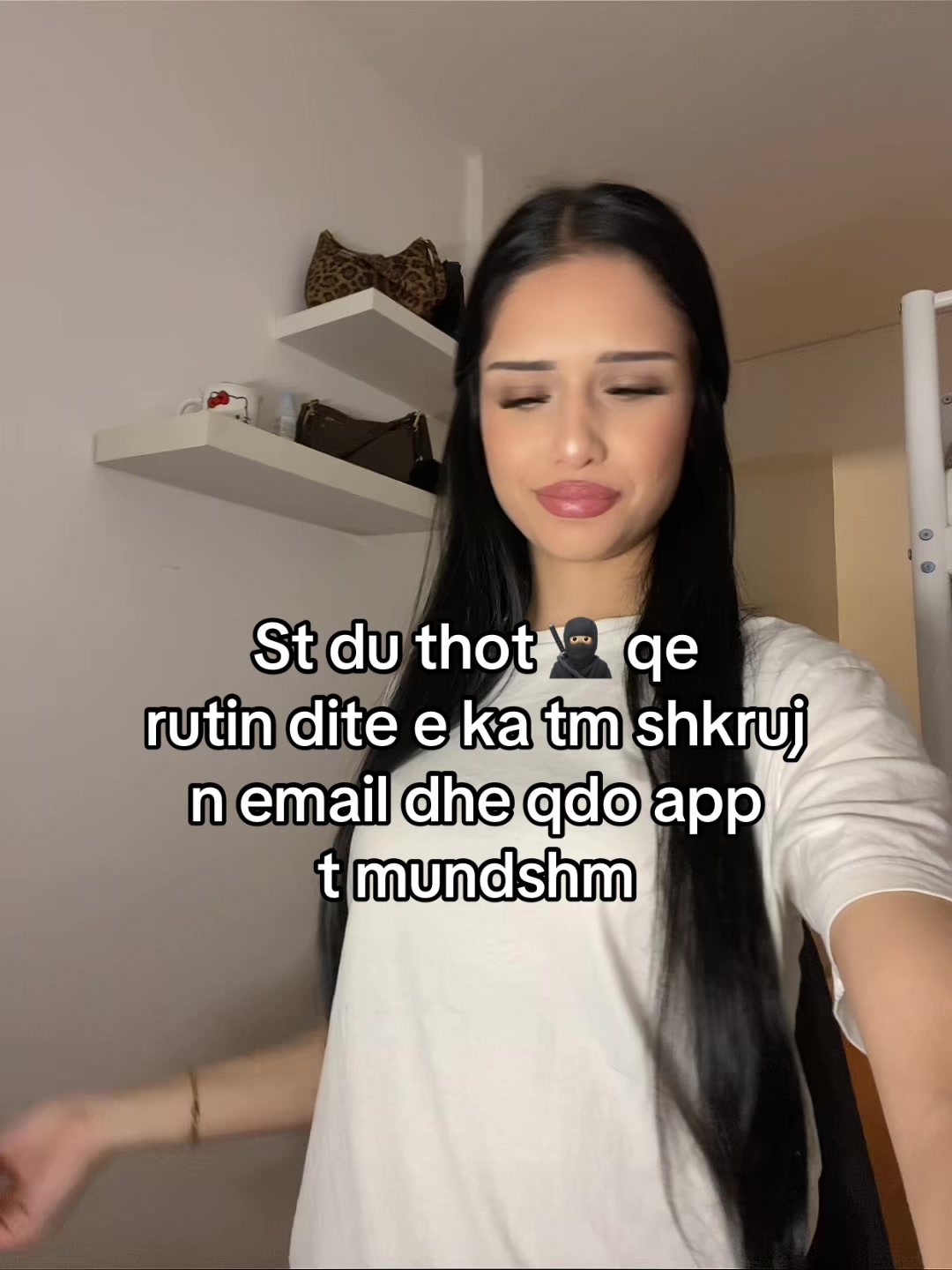 @️