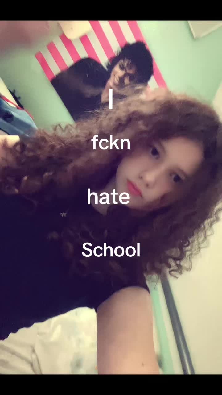 @๐๐ฅ๐ข๐ฌ๐๐๐๐ญ๐ก๐ก’๐