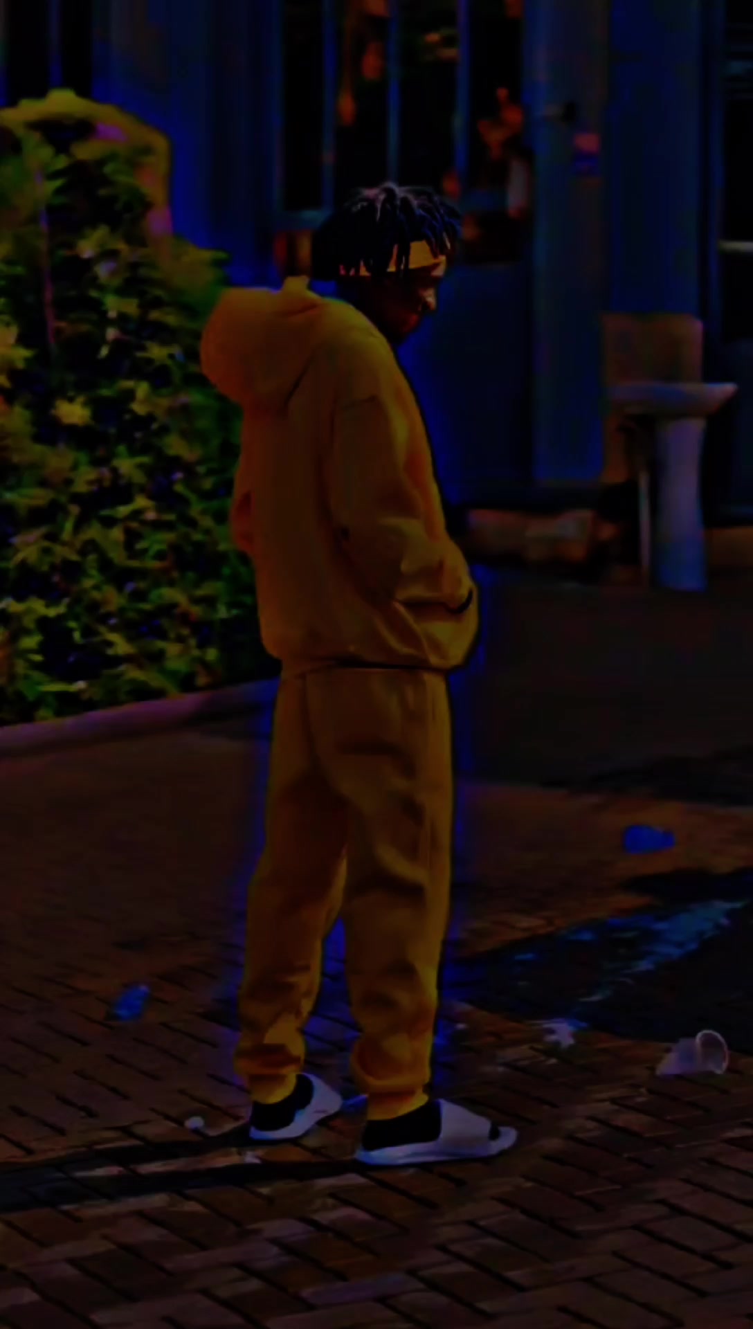 @lonequotes