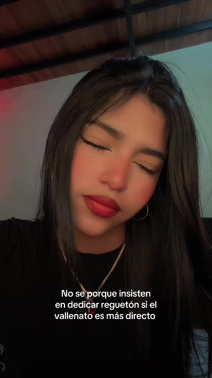 @Andreaa🦋