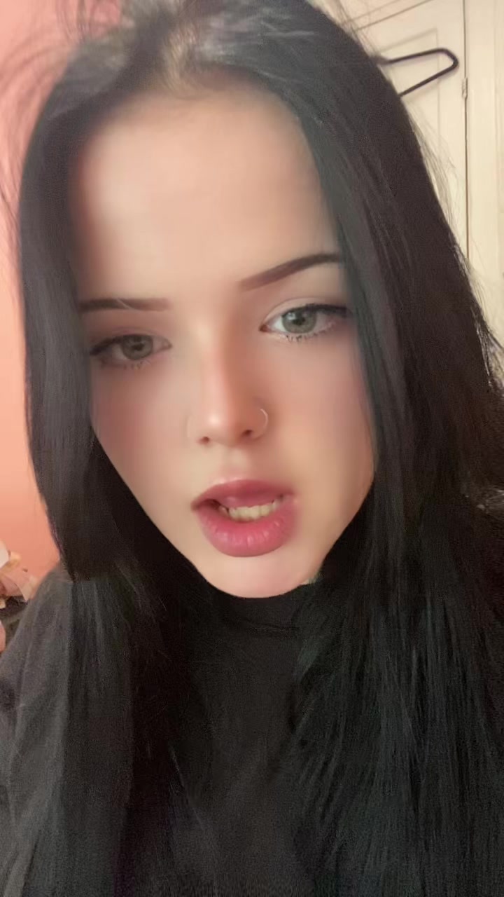 @Маленька