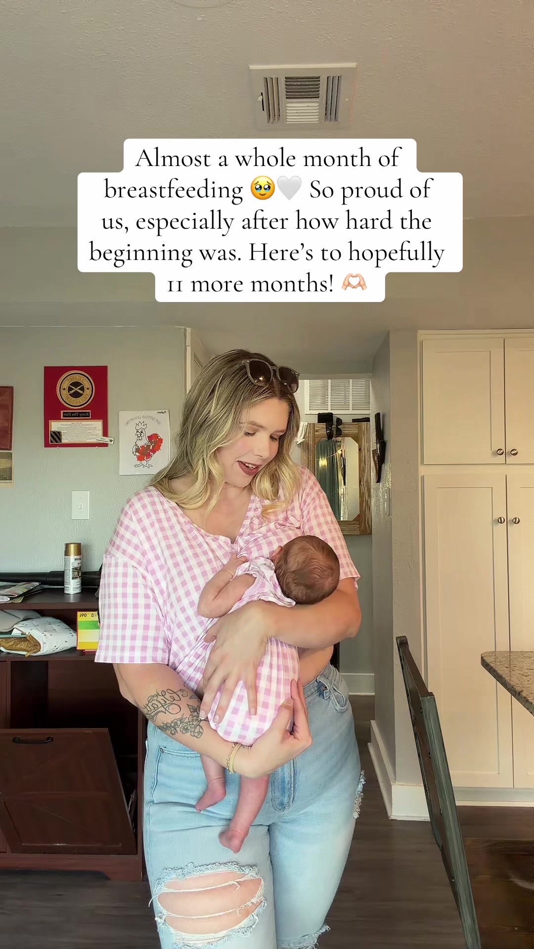 @Alexis Taken | mom of 4