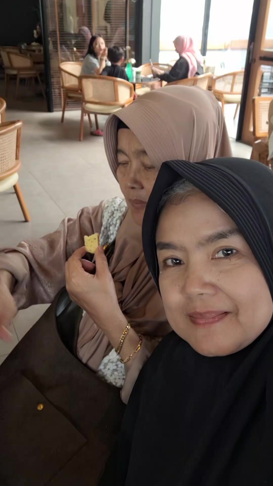 @Eka Kartika