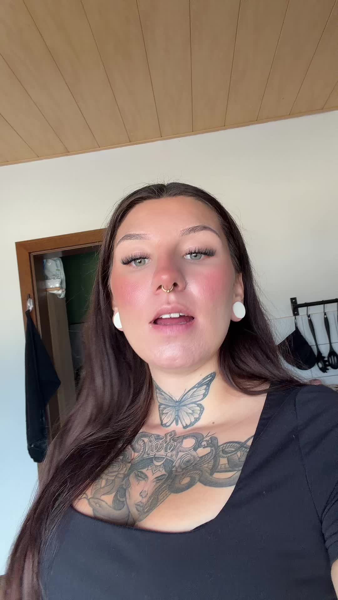 @Antitonia 🤍