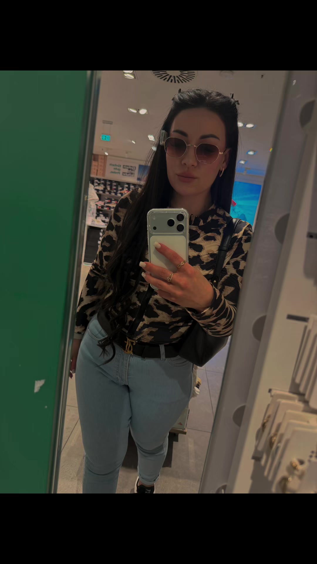 @OlechkaYureva_