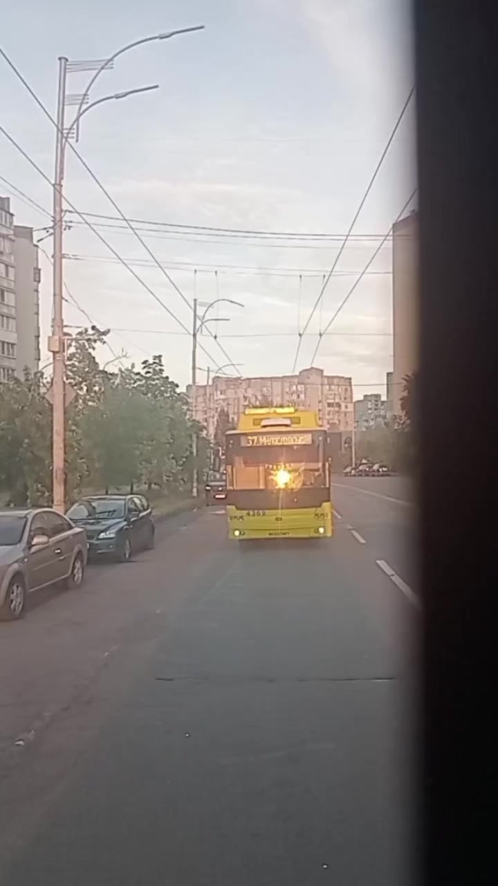 @Нікітьок/Вітальок