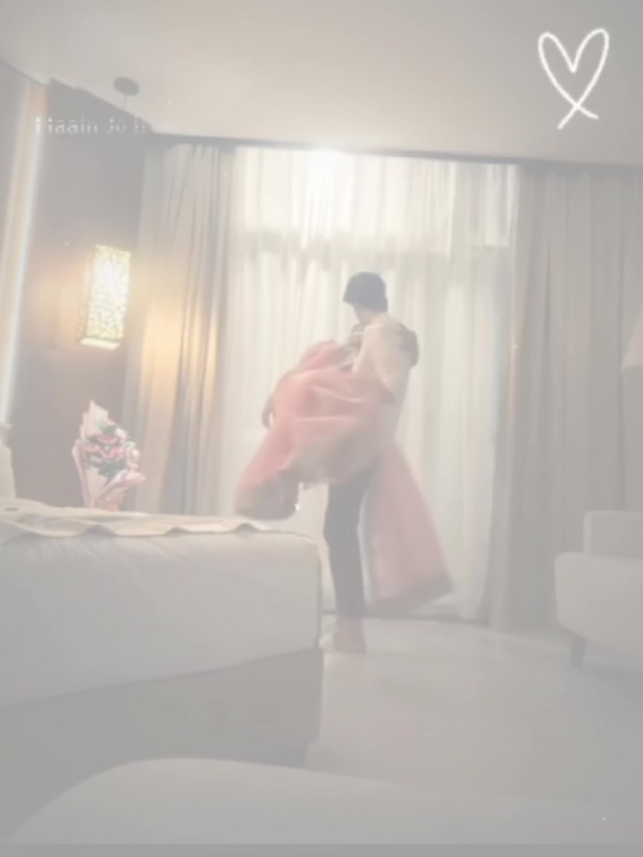 @𝇙ᴏᴛ𝐔ʀ𝐅ʌᴠ🌷