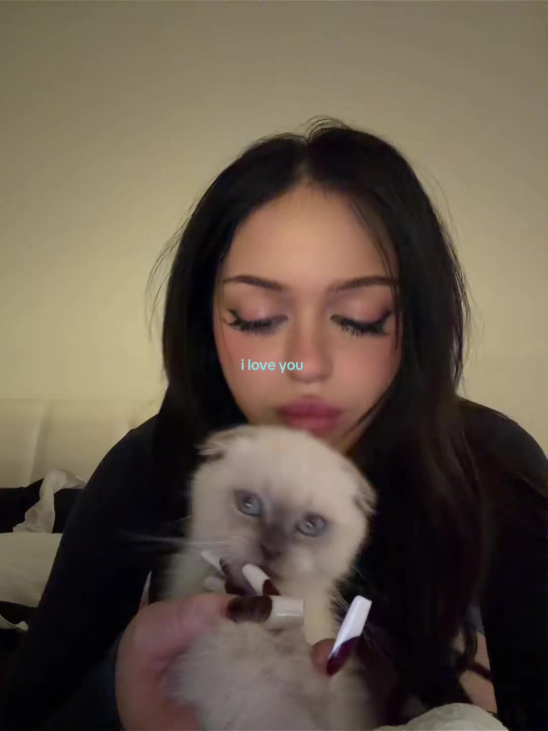 @nevaaadaa