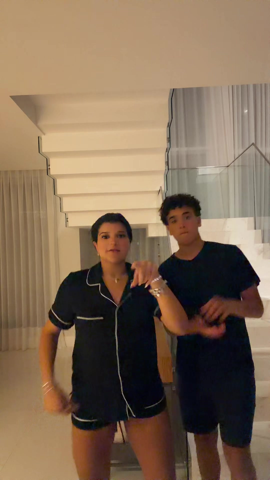 @gaby dutra