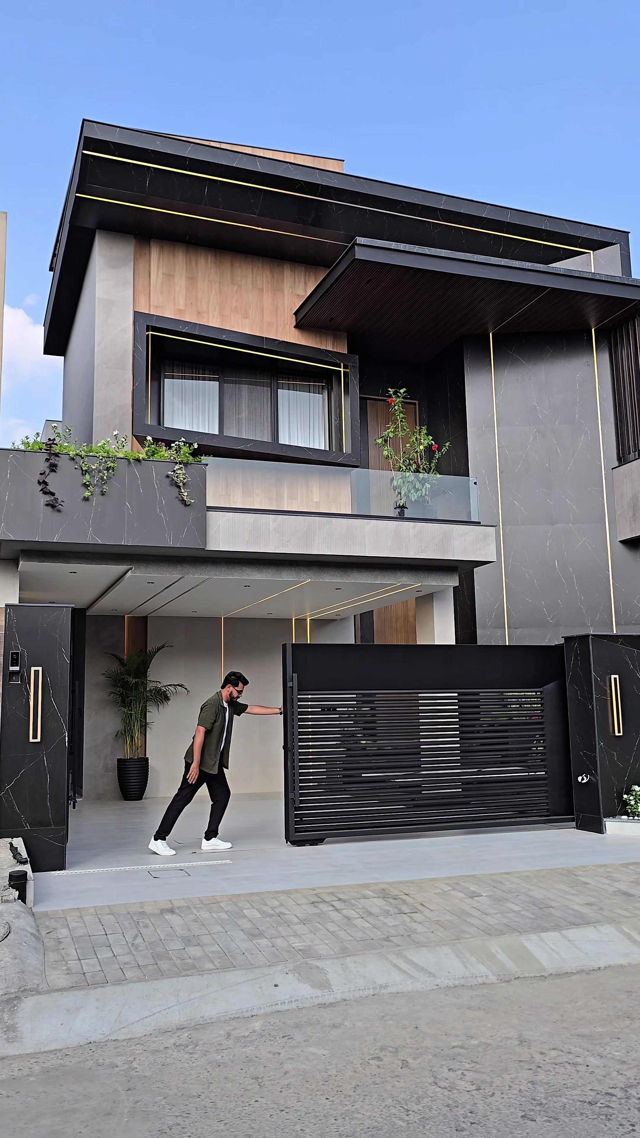 @Property lords