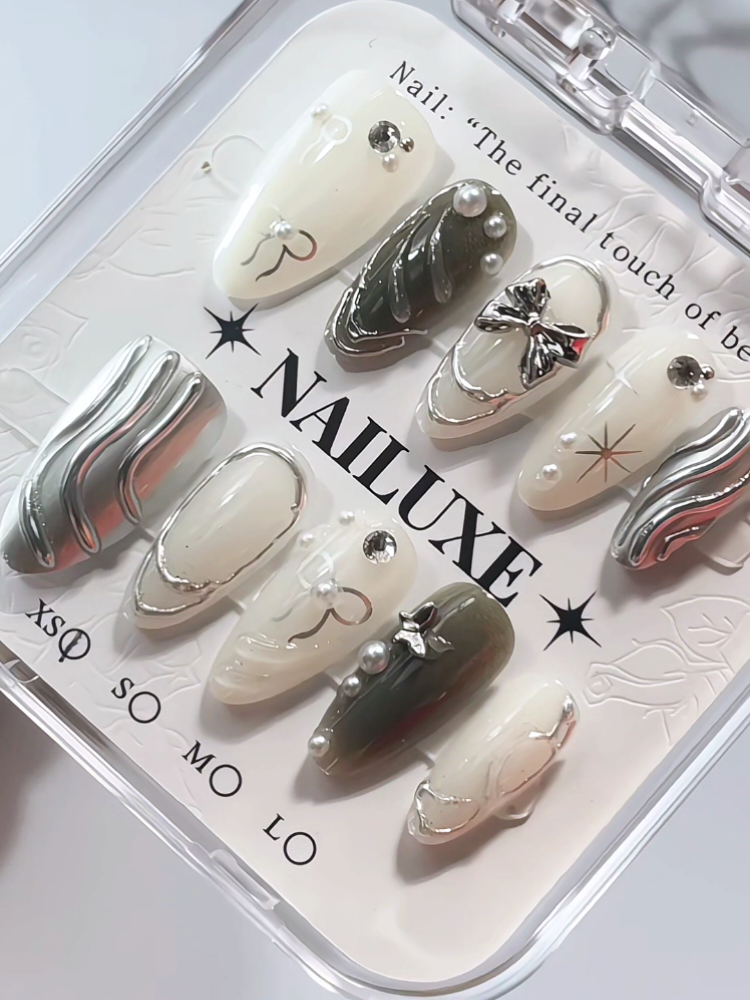 @mika ★