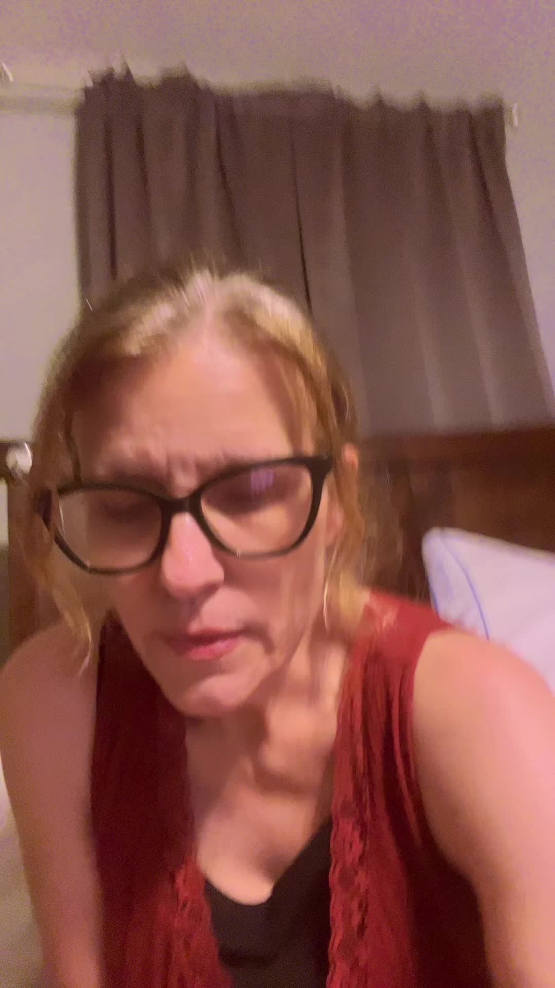 @sarahwavesofher