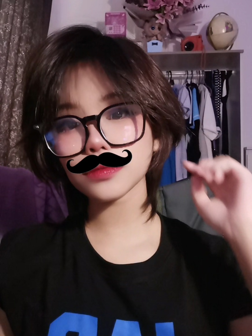 @༯