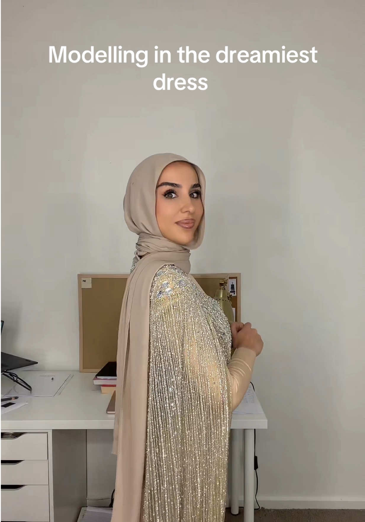 @Su Altunbas | fashion stylist