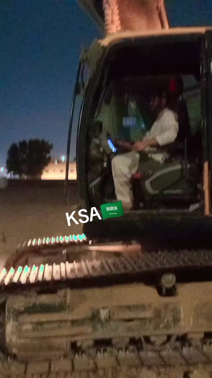 @✈️ 𝐌𝐀𝐋𝐈𝐊᭄𝐀𝐇𝐒𝐀𝐍 🇸🇦