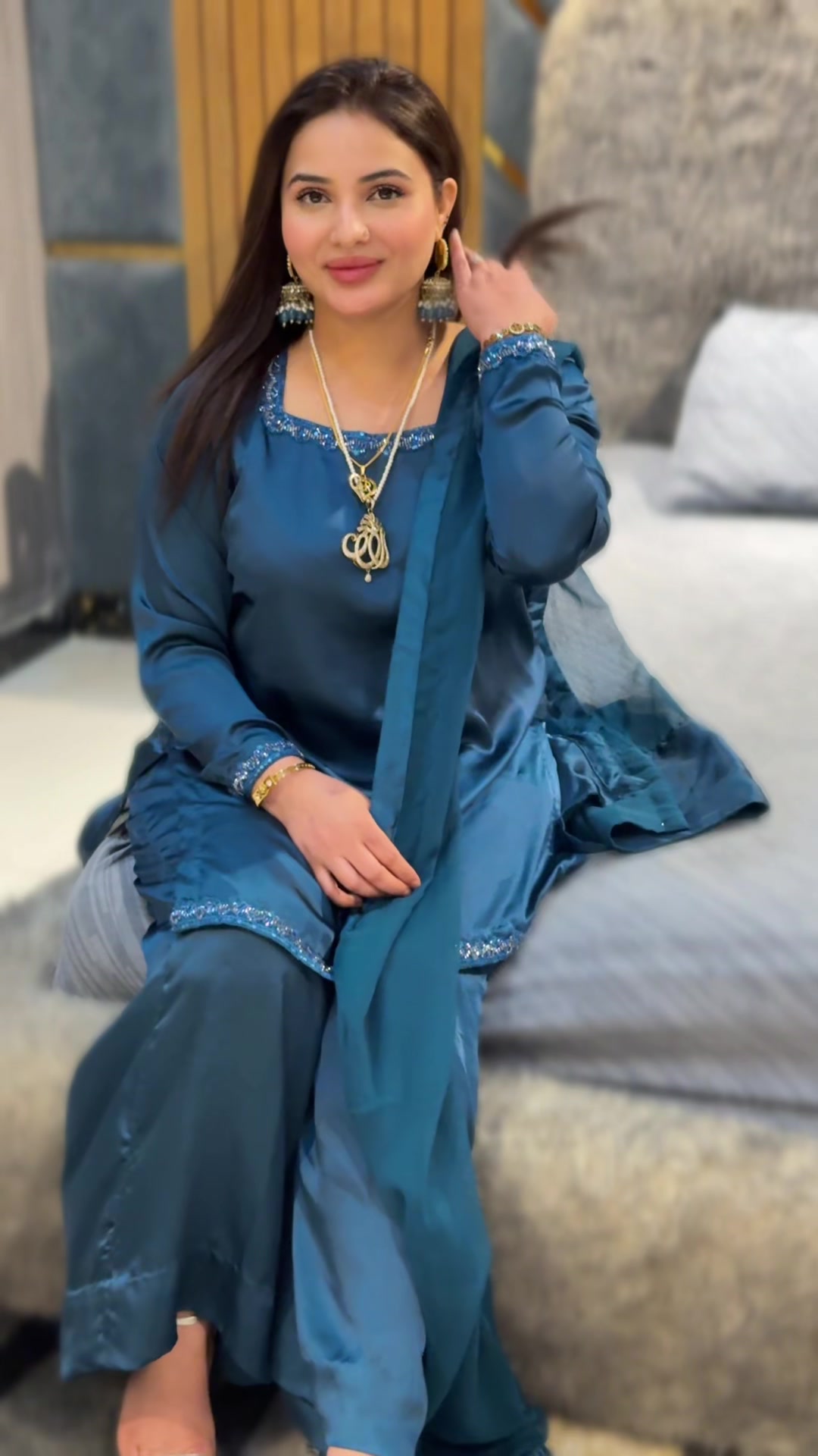 @Atiya kayani