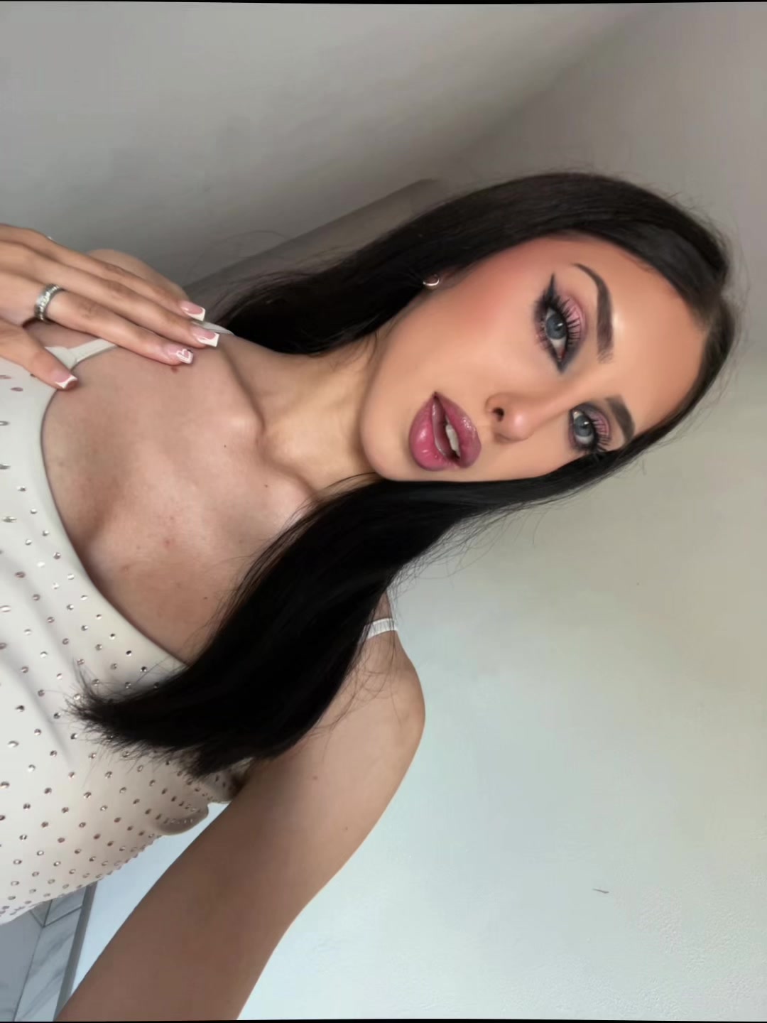 @ЈК✨